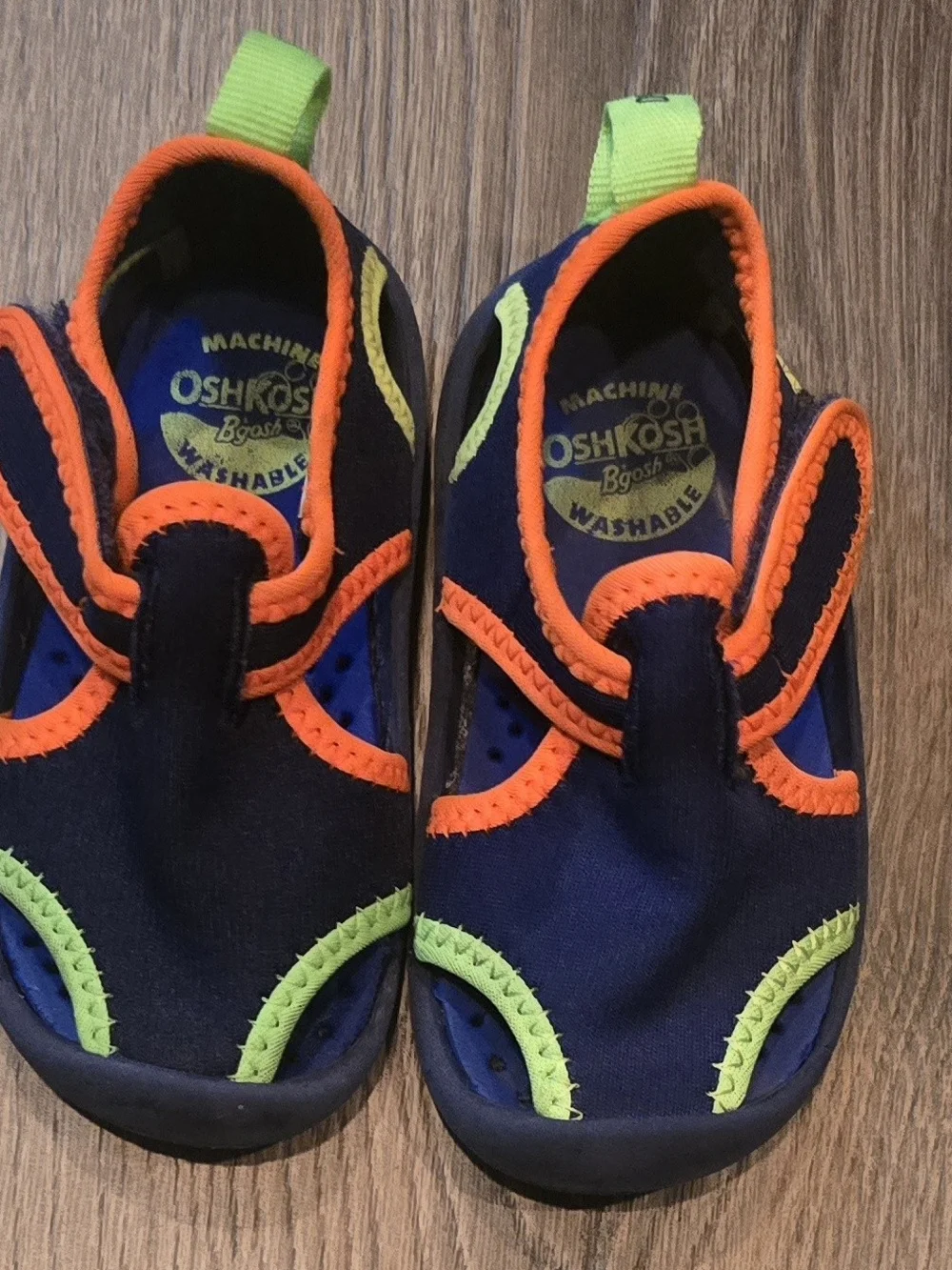 Toddler Boys/Unisex Size 4 OshKosh B'gosh Water Shoe/Sandal Blue/Orange/Green